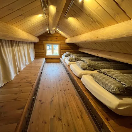Sveinstogo Holiday home